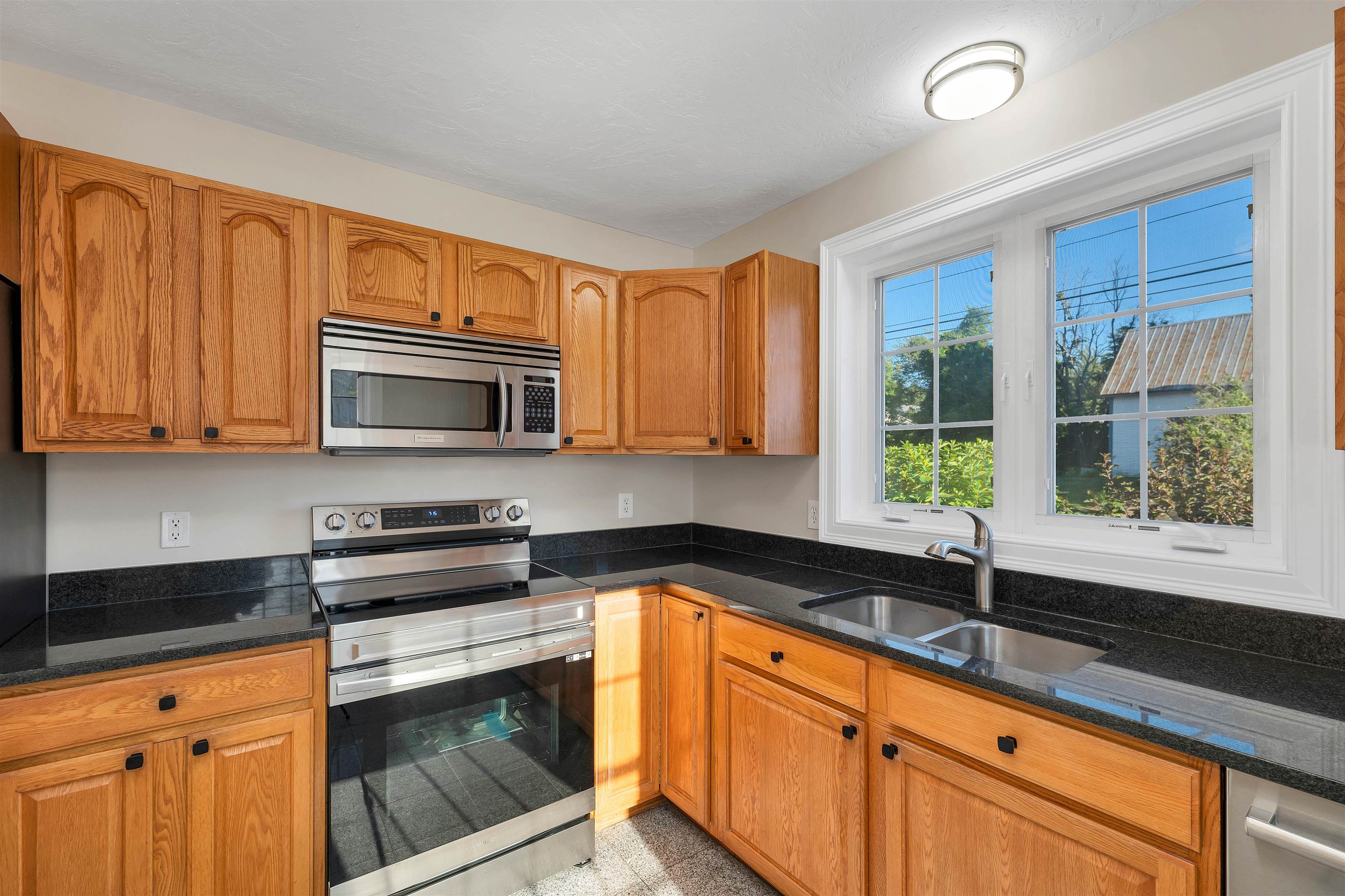 27 D Stevens Avenue, Unit D Meredith, NH 03253 - Photo 17 of 39