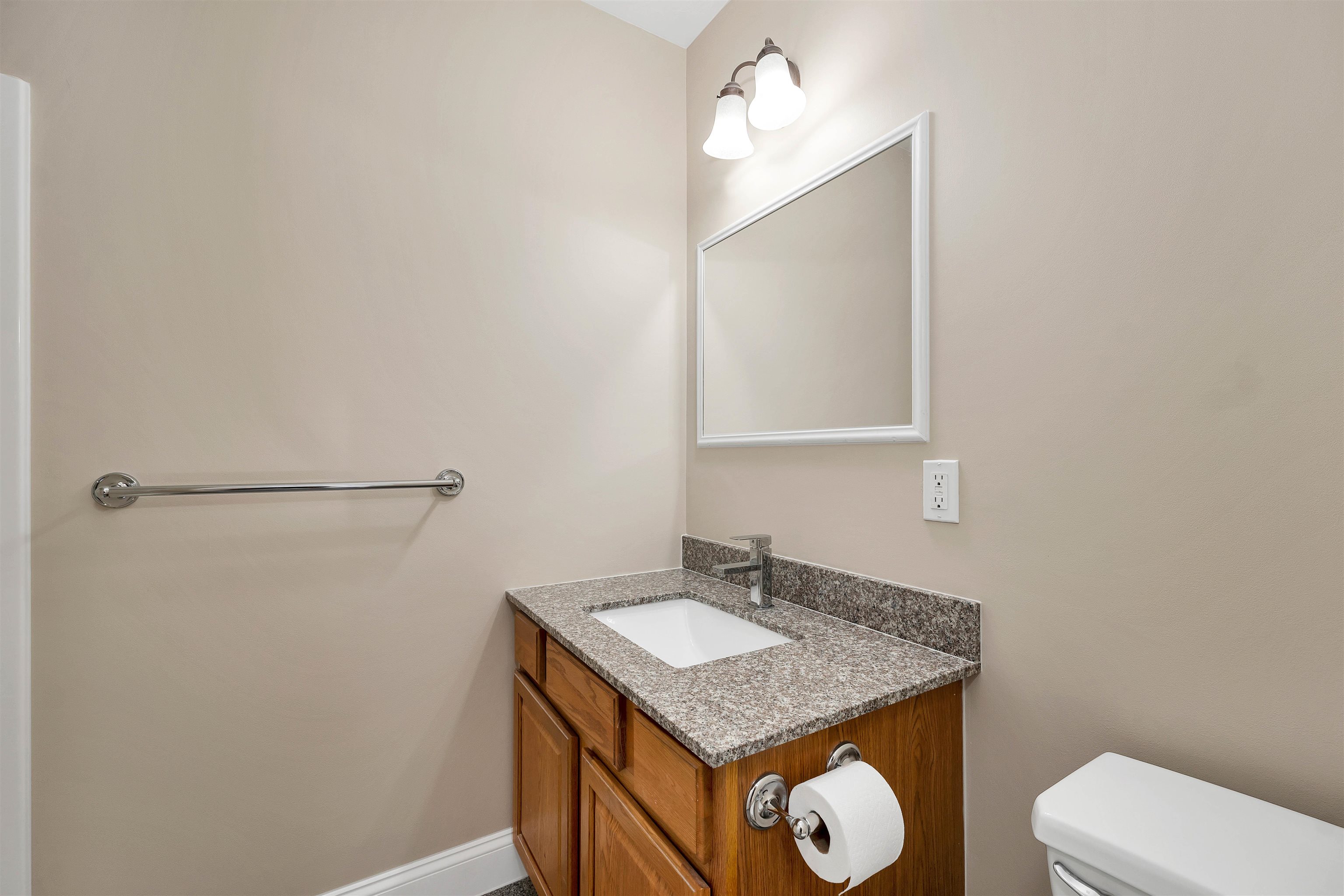 27 D Stevens Avenue, Unit D Meredith, NH 03253 - Photo 18 of 39