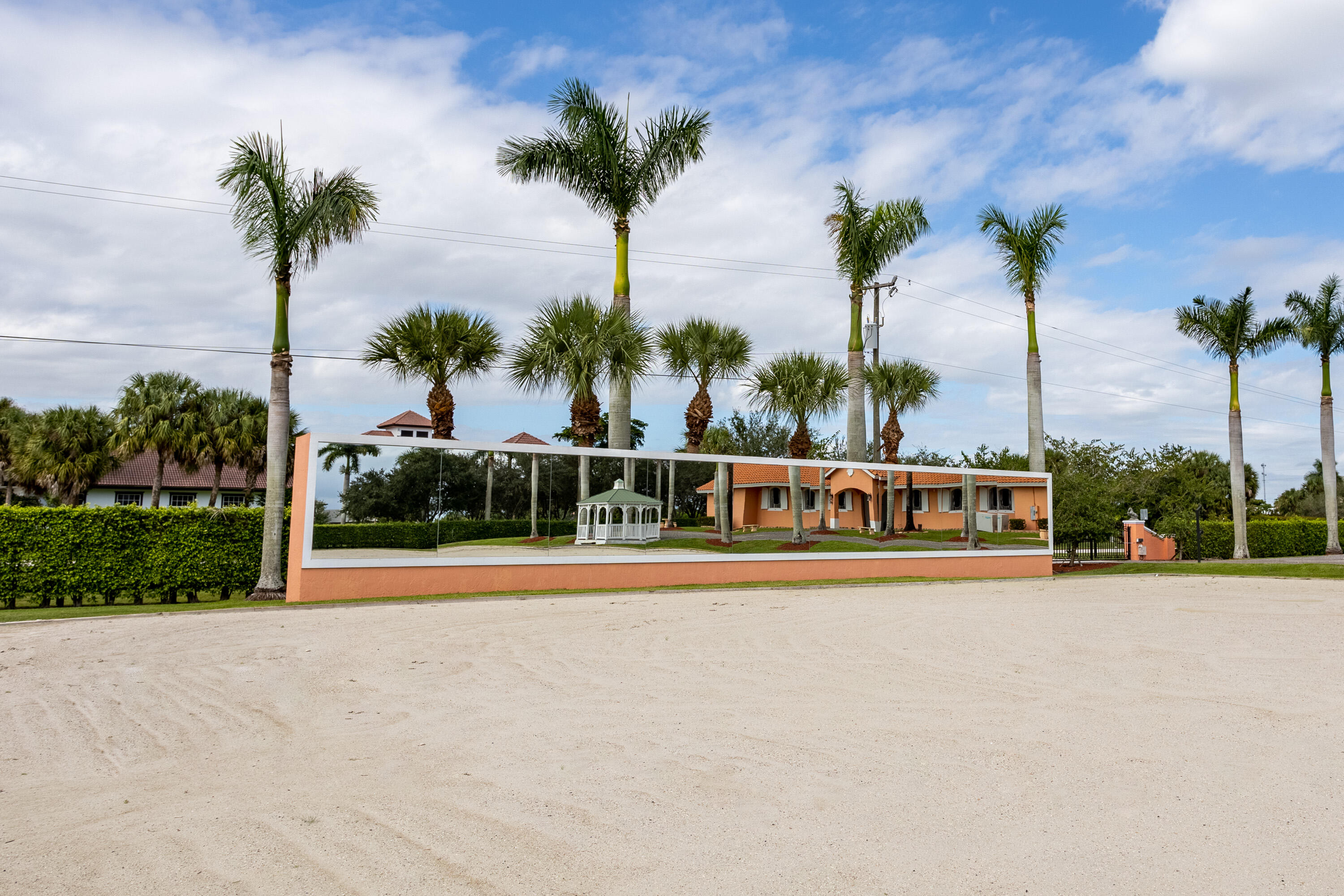 4750 S Road Wellington, FL 33414 - Photo 8 of 14 4750 South Rd-009