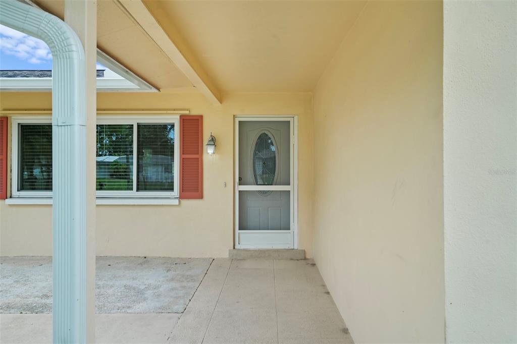 2169 Pine Ridge Drive Clearwater, FL 33763 - Photo 10 of 51