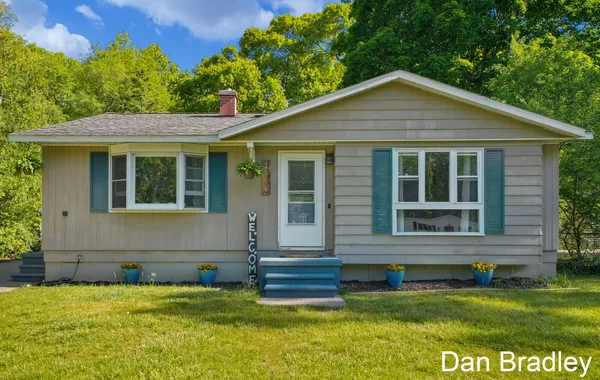 $270,000 | 2506 James Avenue, Muskegon, MI 49442