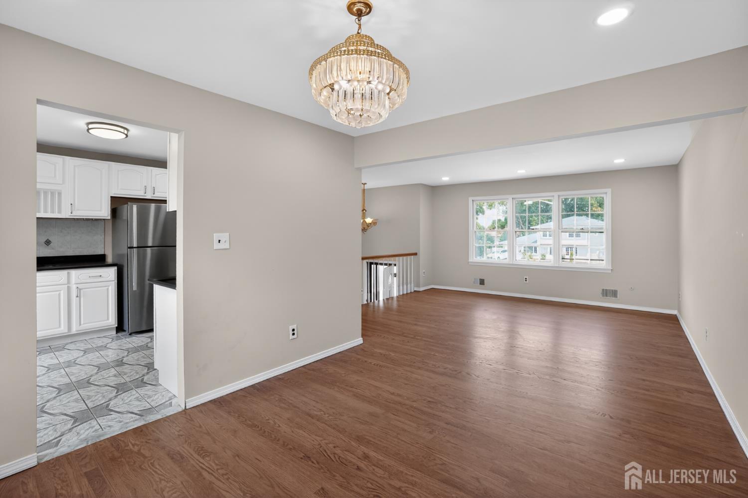 21 Ash Road Edison, NJ 08817 - Photo 14 of 35