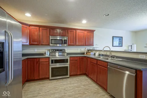 $375,000 | 12465 Old Pond Road, Noblesville, IN 46060