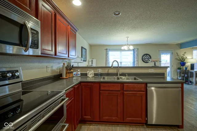 $375,000 | 12465 Old Pond Road, Noblesville, IN 46060