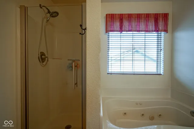 $375,000 | 12465 Old Pond Road, Noblesville, IN 46060