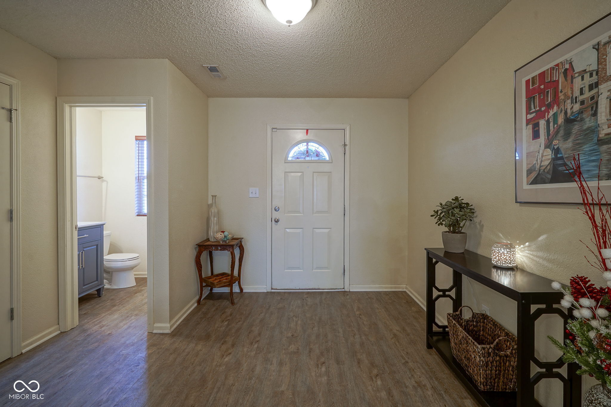 12465 Old Pond Road Noblesville, IN 46060 - Photo 5 of 59