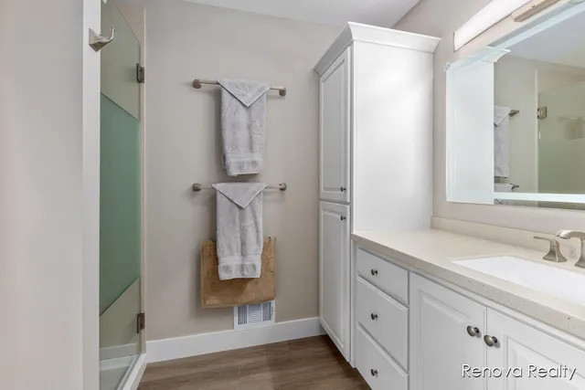 $560,000 | 8549 Eldora Drive Southwest, Byron Center, MI 49315