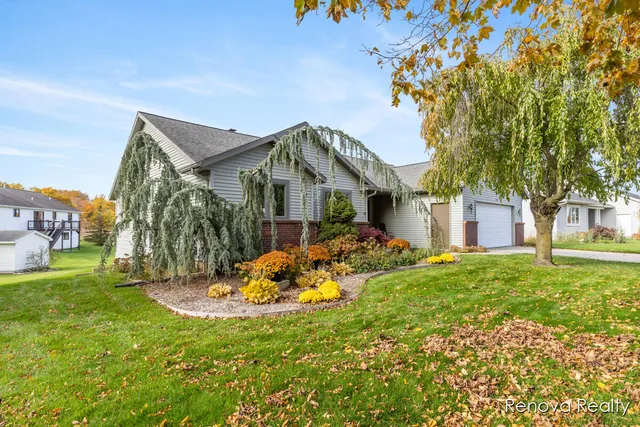 $560,000 | 8549 Eldora Drive Southwest, Byron Center, MI 49315