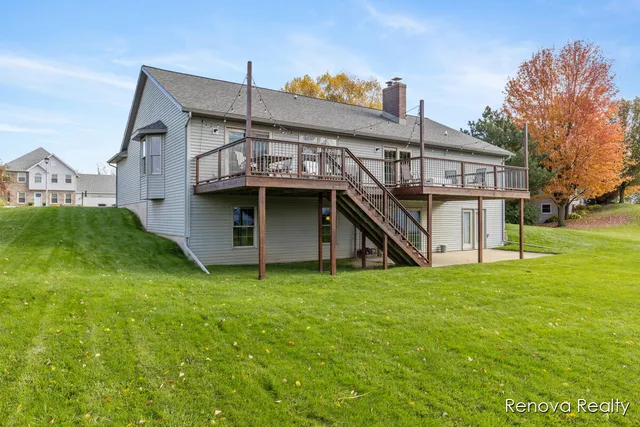 $560,000 | 8549 Eldora Drive Southwest, Byron Center, MI 49315