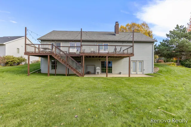 $560,000 | 8549 Eldora Drive Southwest, Byron Center, MI 49315