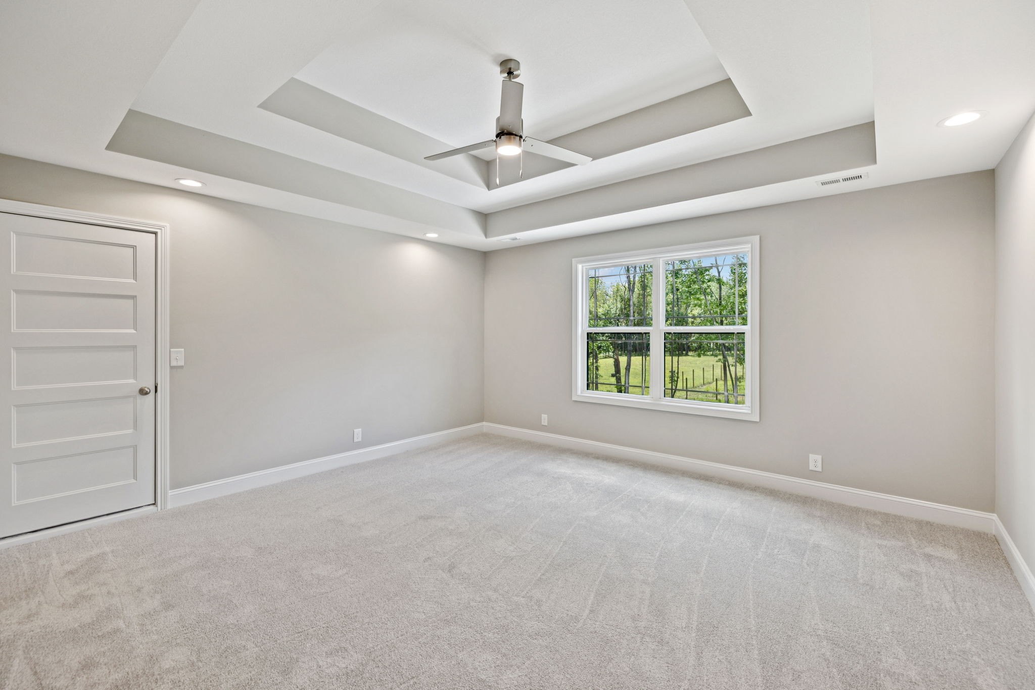 1017 Gholson Road Clarksville, TN 37043 - Photo 39 of 58 a view of an empty room with a window