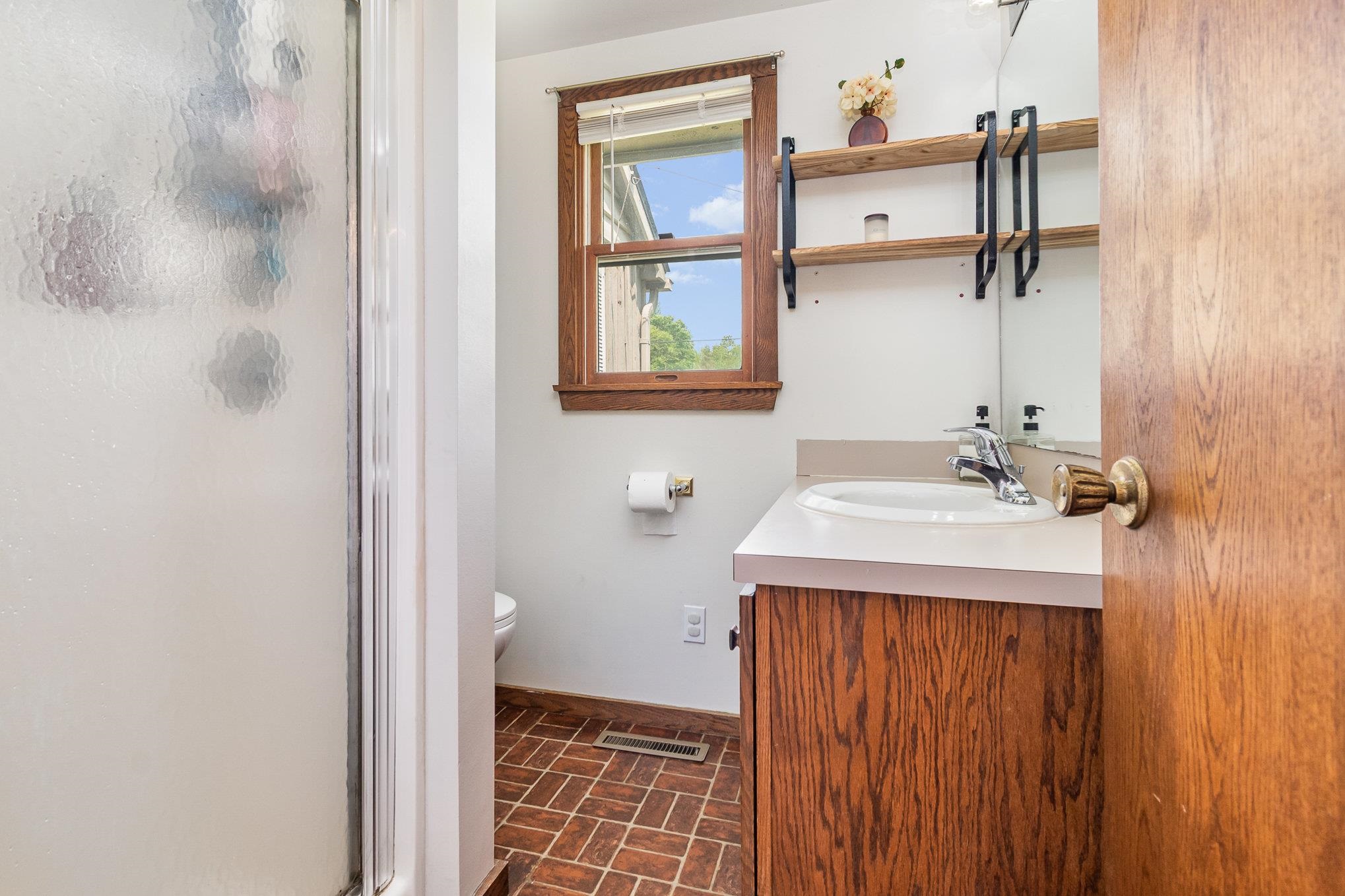 2581 North Waldo Road Midland, MI 48642 - Photo 17 of 26 Gallery Image 17