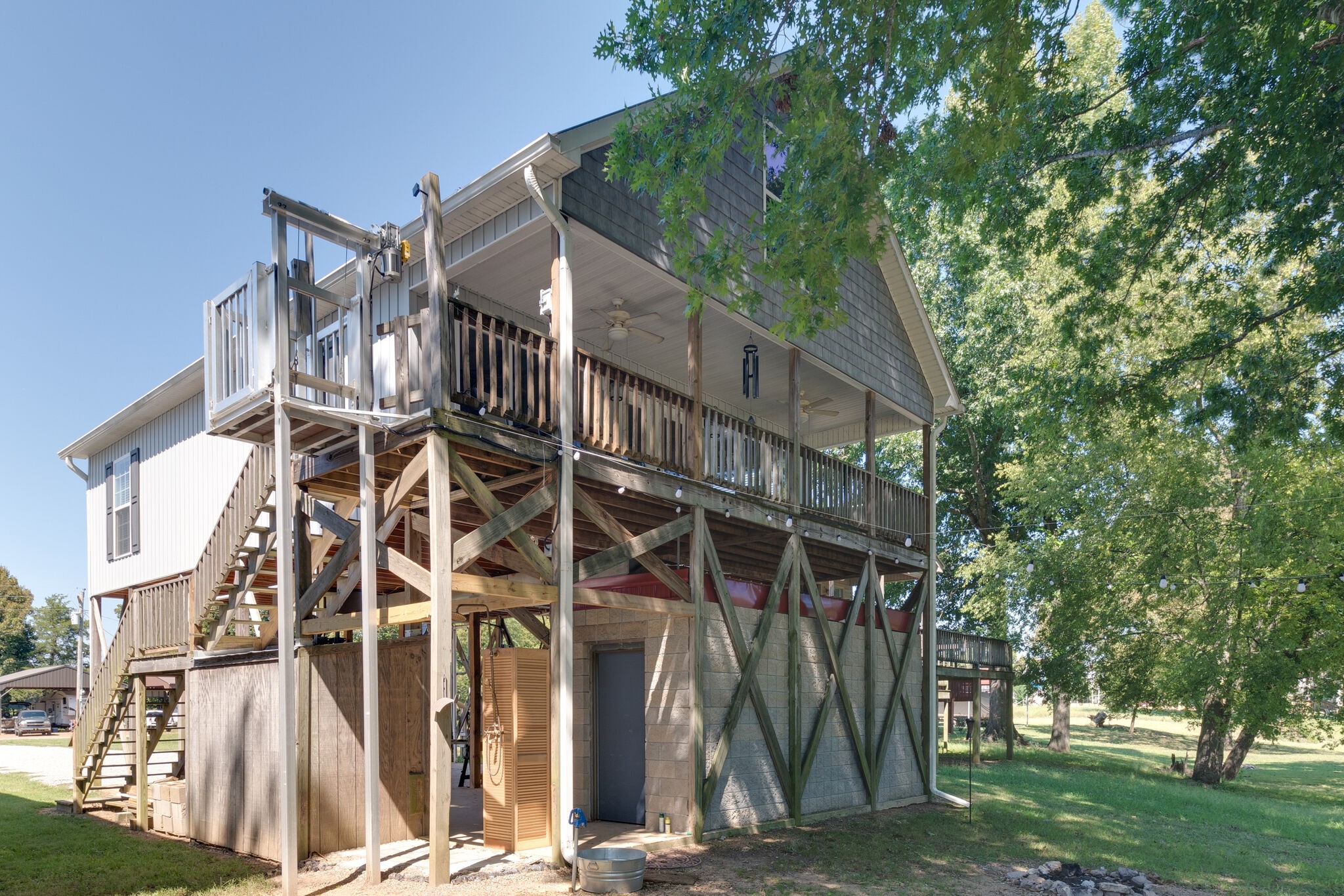 752 Pevahouse Camp Lane Decaturville, TN 38329 - Photo 33 of 47 front view of a house