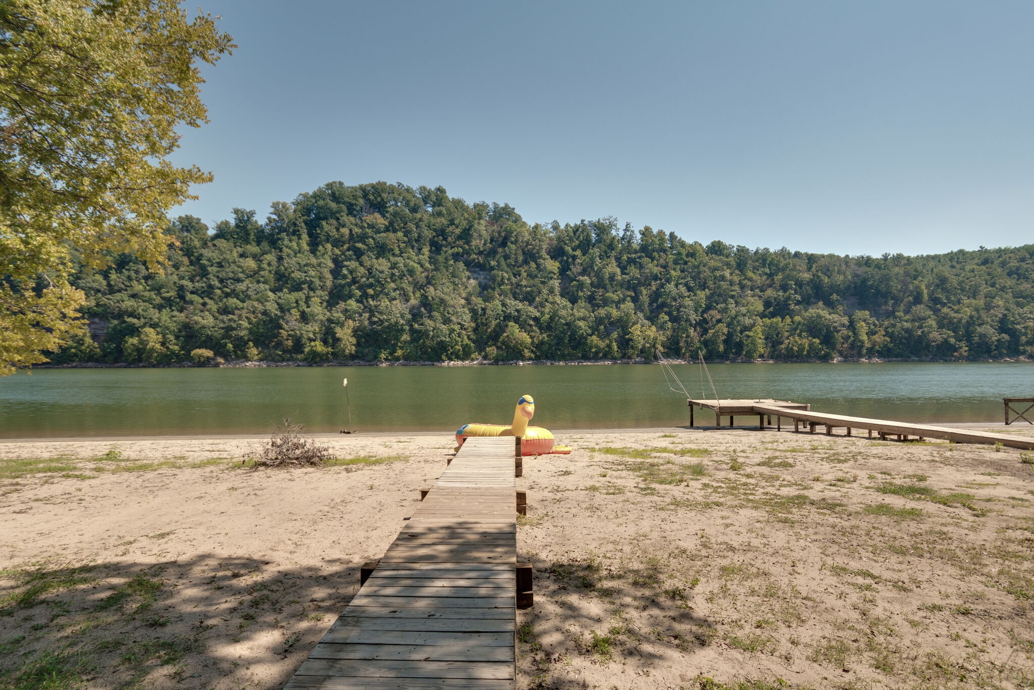 752 Pevahouse Camp Lane Decaturville, TN 38329 - Photo 35 of 47 a lake view with a lake view