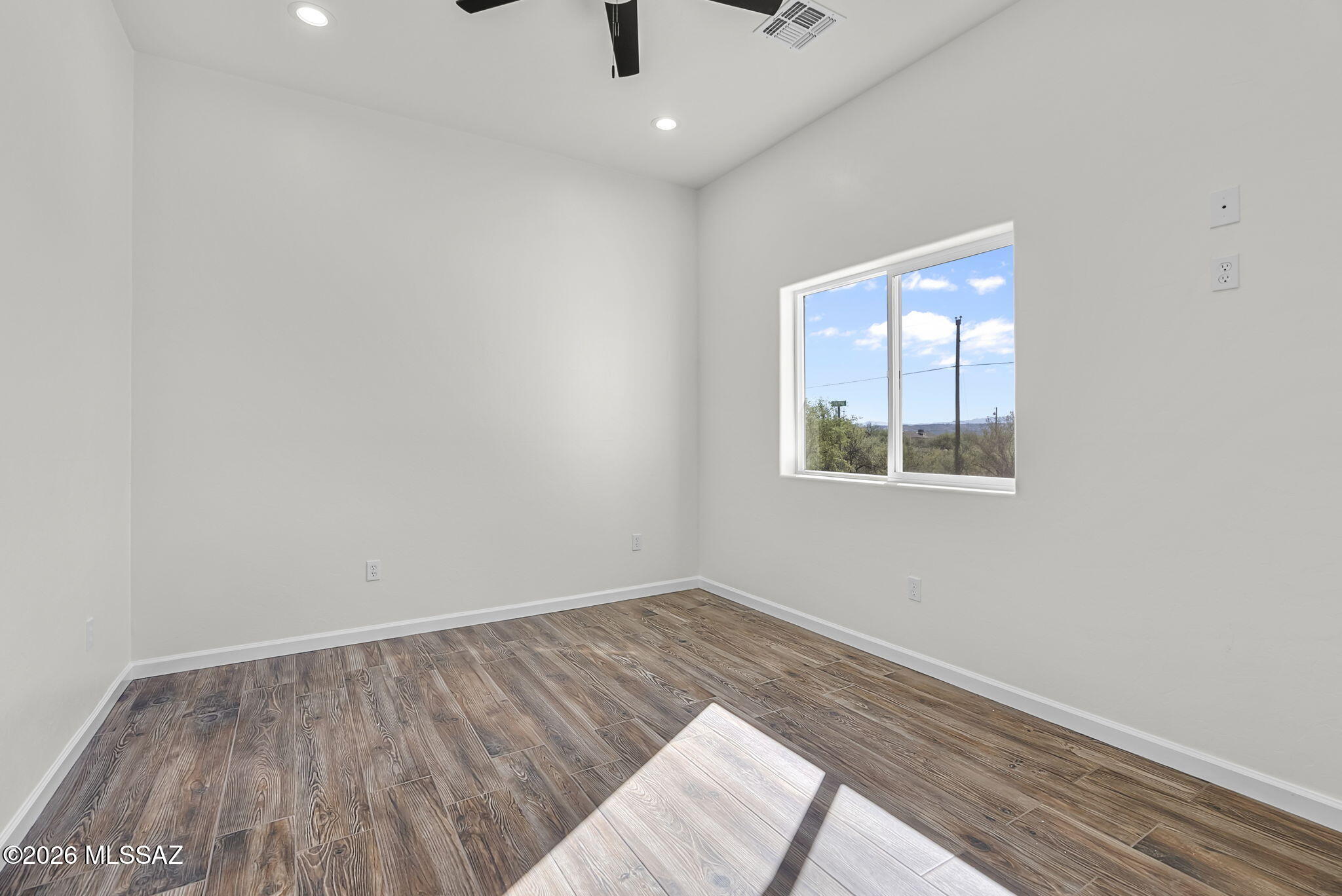 1825 Via Nueva Zelandia Rio Rico, AZ 85648 - Photo 11 of 26