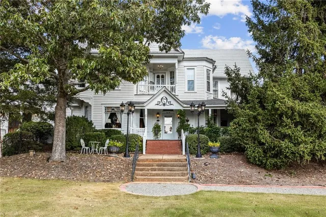 $899,900 | 115 South Main Street, Adairsville, GA 30103