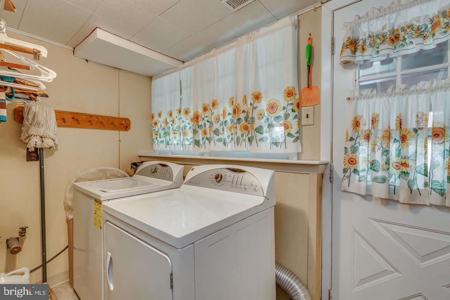 122 McIntosh Road Cherry Hill, NJ 08003 - Photo 19 of 37 Gallery Image 19
