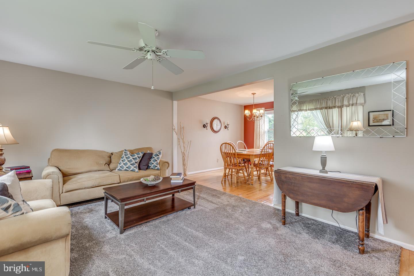 122 McIntosh Road Cherry Hill, NJ 08003 - Photo 5 of 37 Gallery Image 5