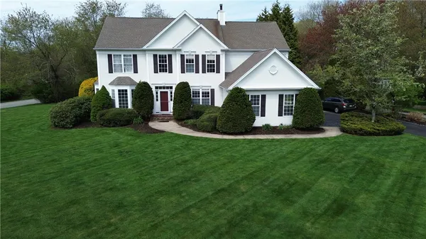 $1,290,000 | 14 Day Lily Circle, South Kingstown, RI 02879