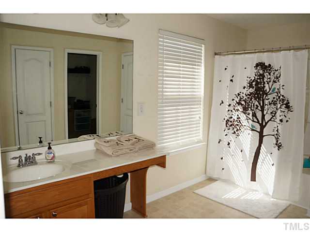 2809 Orchard Trace Way Raleigh, NC 27610 - Photo 18 of 22 Gallery Image 18