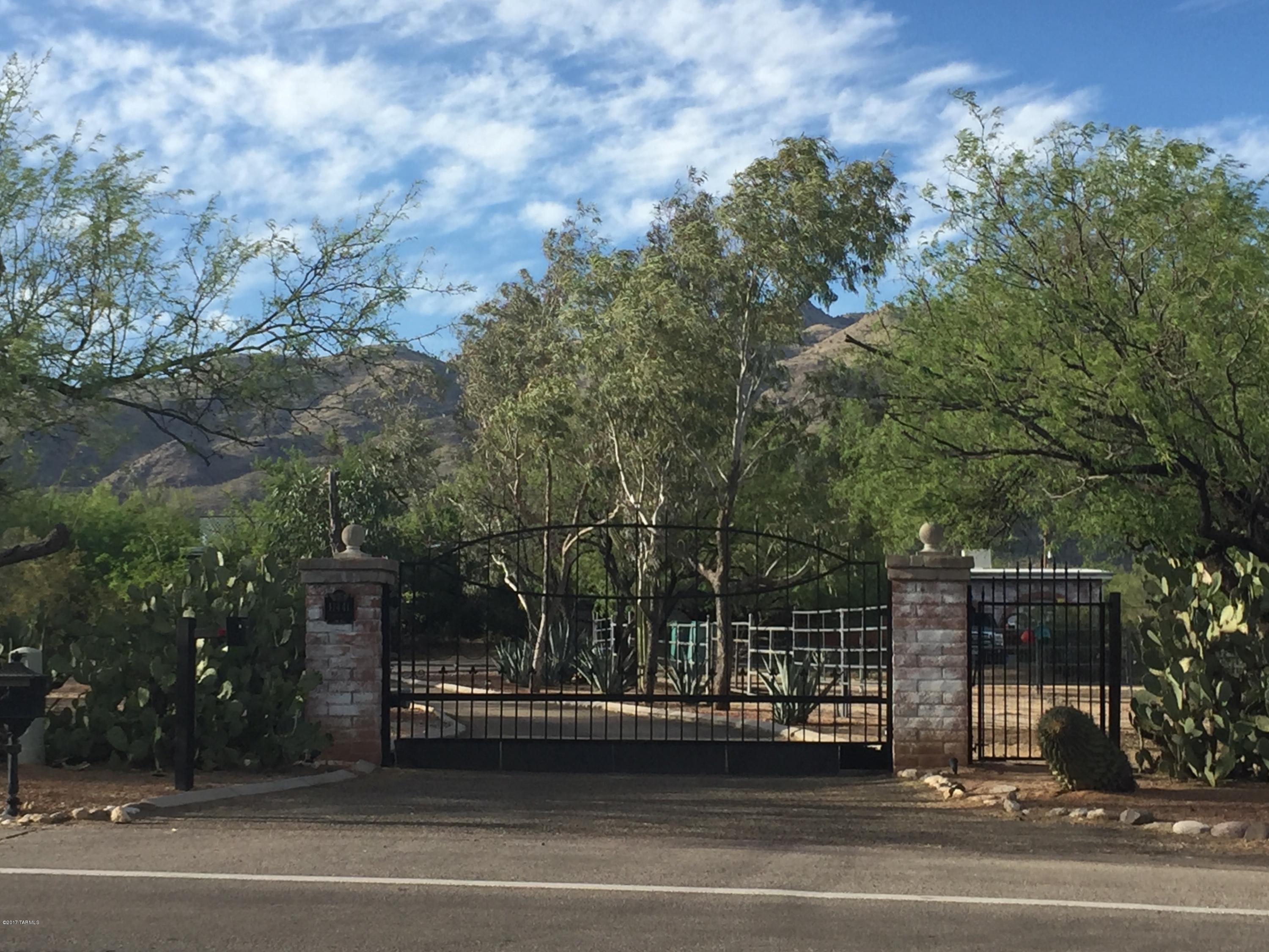 11441 East Limberlost Road Tucson, AZ 85749 - Photo 2 of 45 Gallery Image 2
