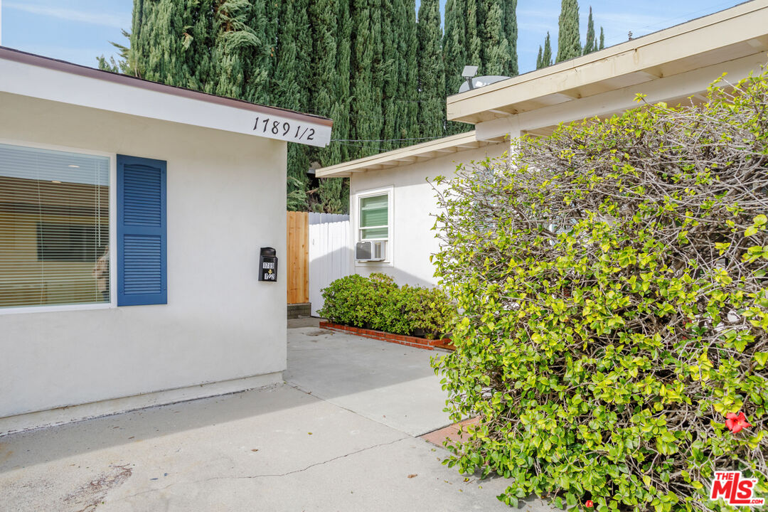 1789 1/2 Atchison Street Pasadena, CA 91104 - Photo 4 of 21 a view of a house with a yard