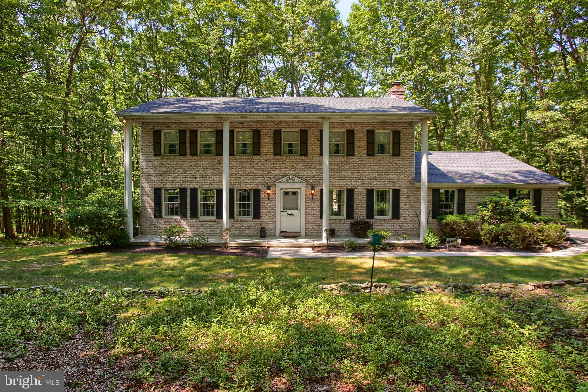 579 Spring Lane Boiling Springs, PA 17007 - Photo 1 of 46 Gallery Image 1