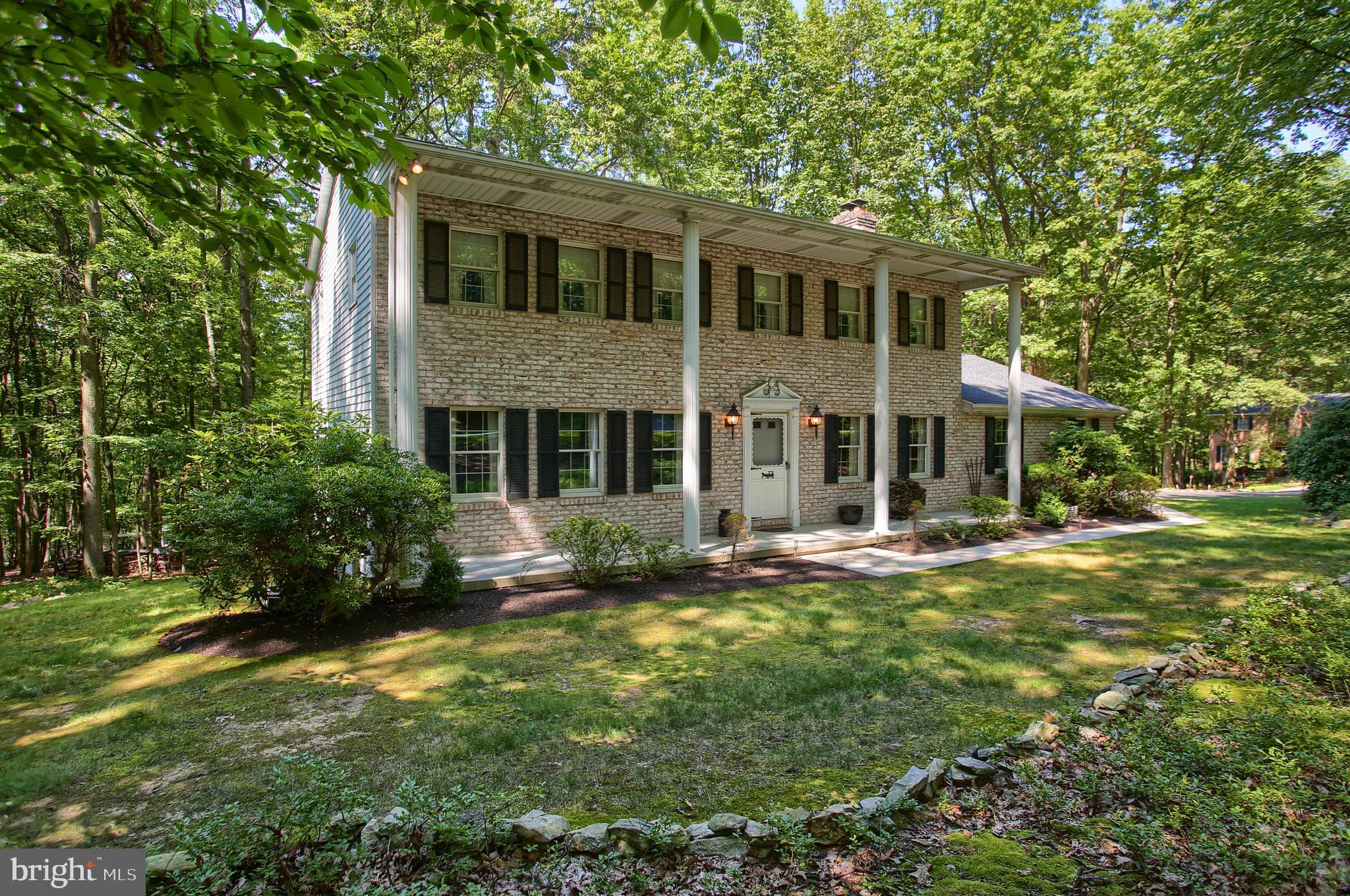 579 Spring Lane Boiling Springs, PA 17007 - Photo 2 of 46 Gallery Image 2