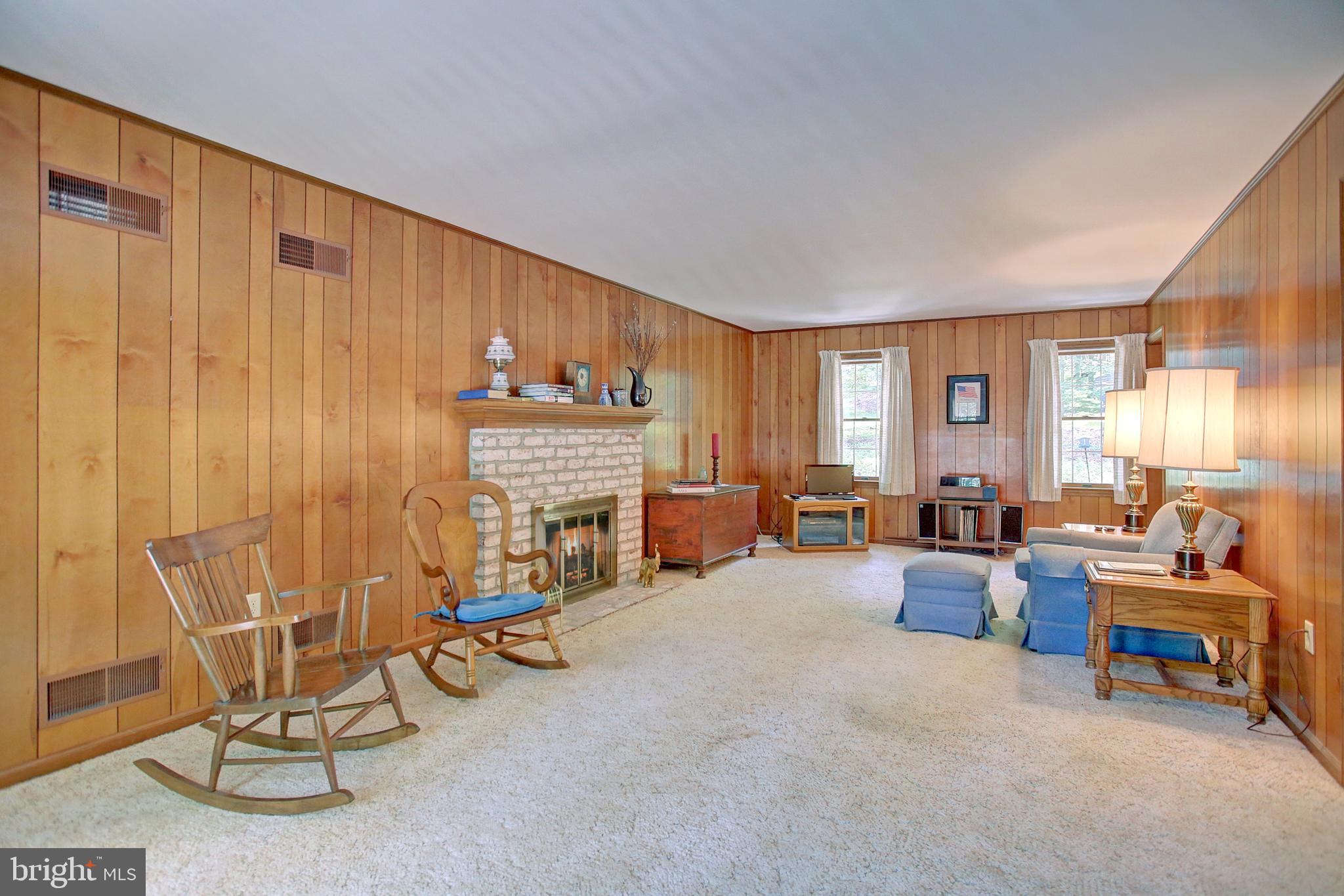 579 Spring Lane Boiling Springs, PA 17007 - Photo 16 of 46 Gallery Image 16