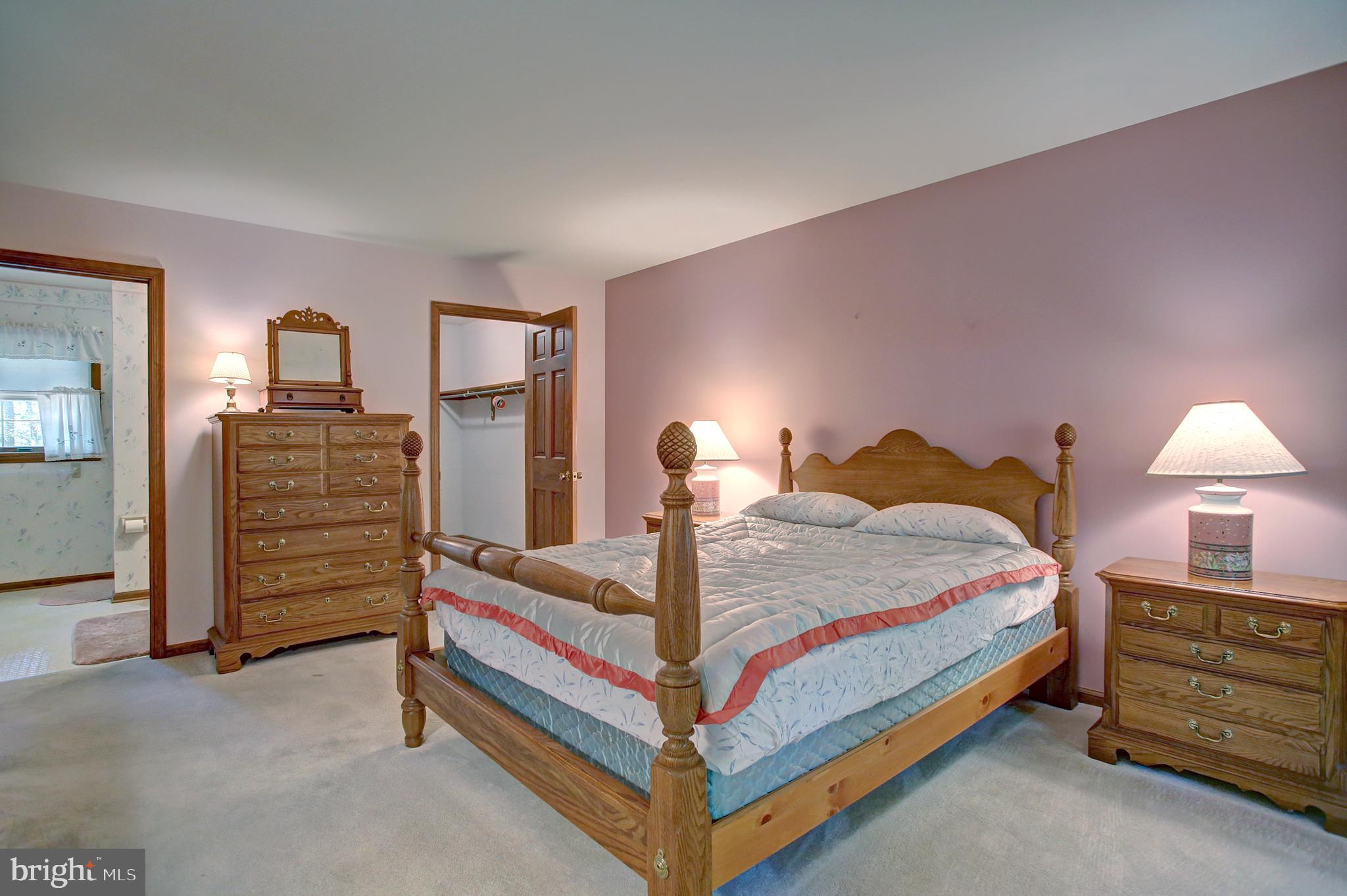 579 Spring Lane Boiling Springs, PA 17007 - Photo 22 of 46 Gallery Image 22