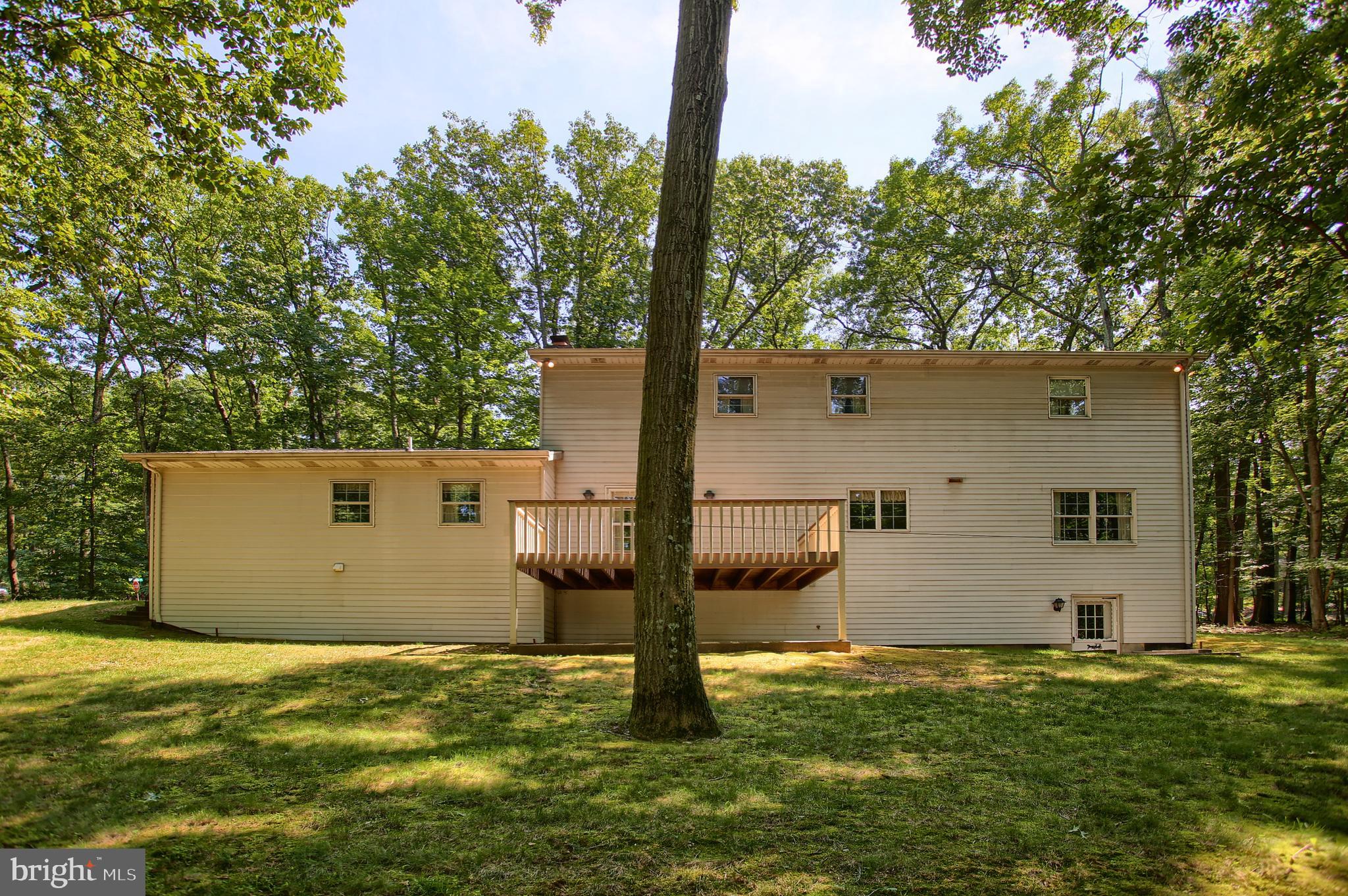 579 Spring Lane Boiling Springs, PA 17007 - Photo 34 of 46 Gallery Image 34