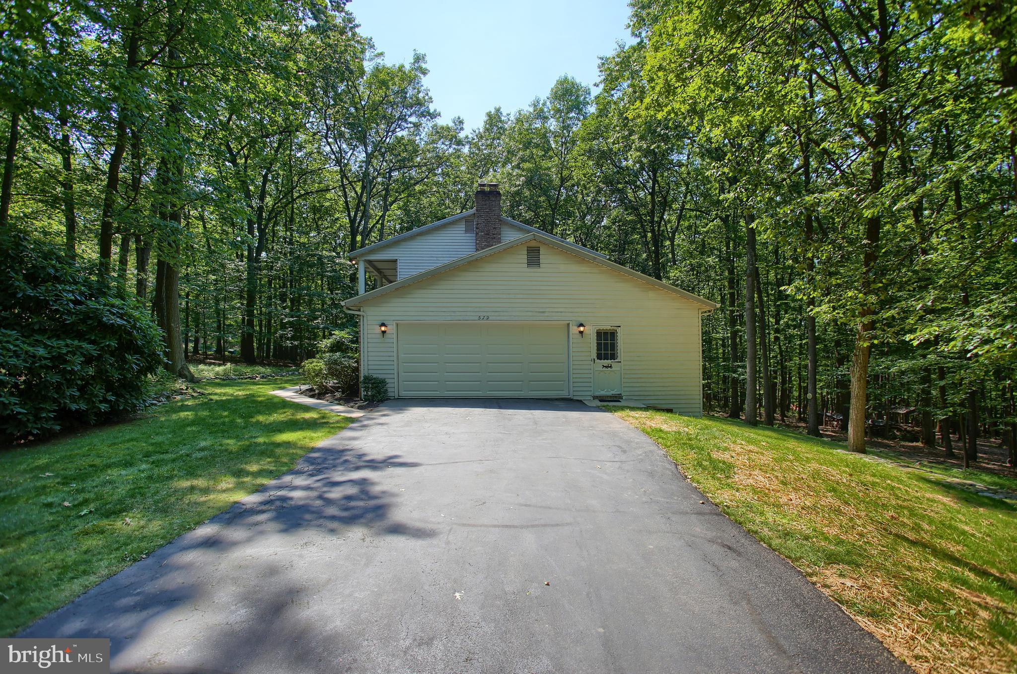 579 Spring Lane Boiling Springs, PA 17007 - Photo 35 of 46 Gallery Image 35