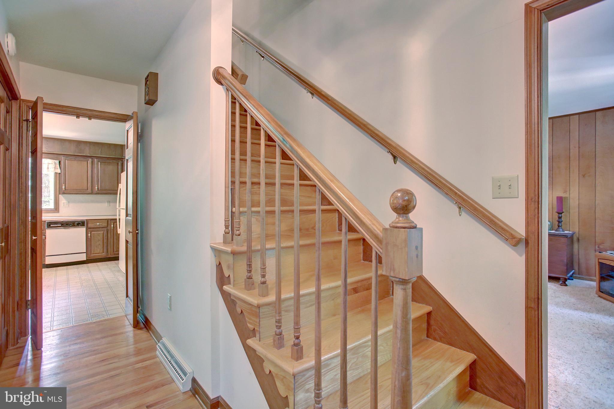 579 Spring Lane Boiling Springs, PA 17007 - Photo 5 of 46 Gallery Image 5