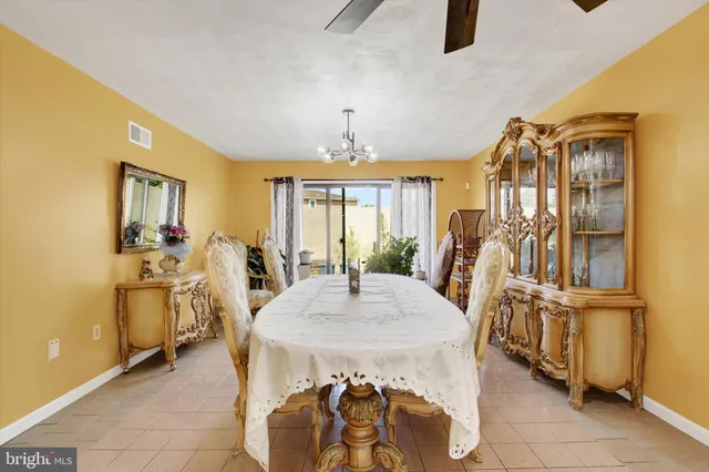 $655,000 | 5297 Lincoln Highway West, York, PA 17408