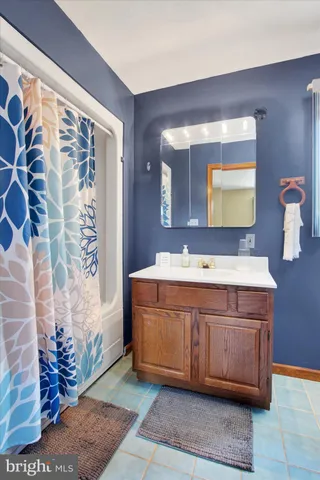 $655,000 | 5297 Lincoln Highway West, York, PA 17408