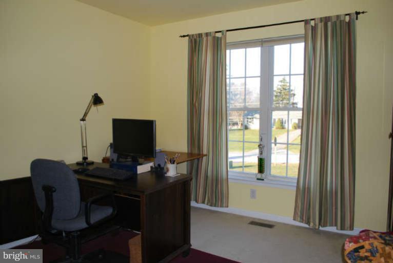 17021 Frederick Road Mount Airy, MD 21771 - Photo 22 of 30 Bedroom 4