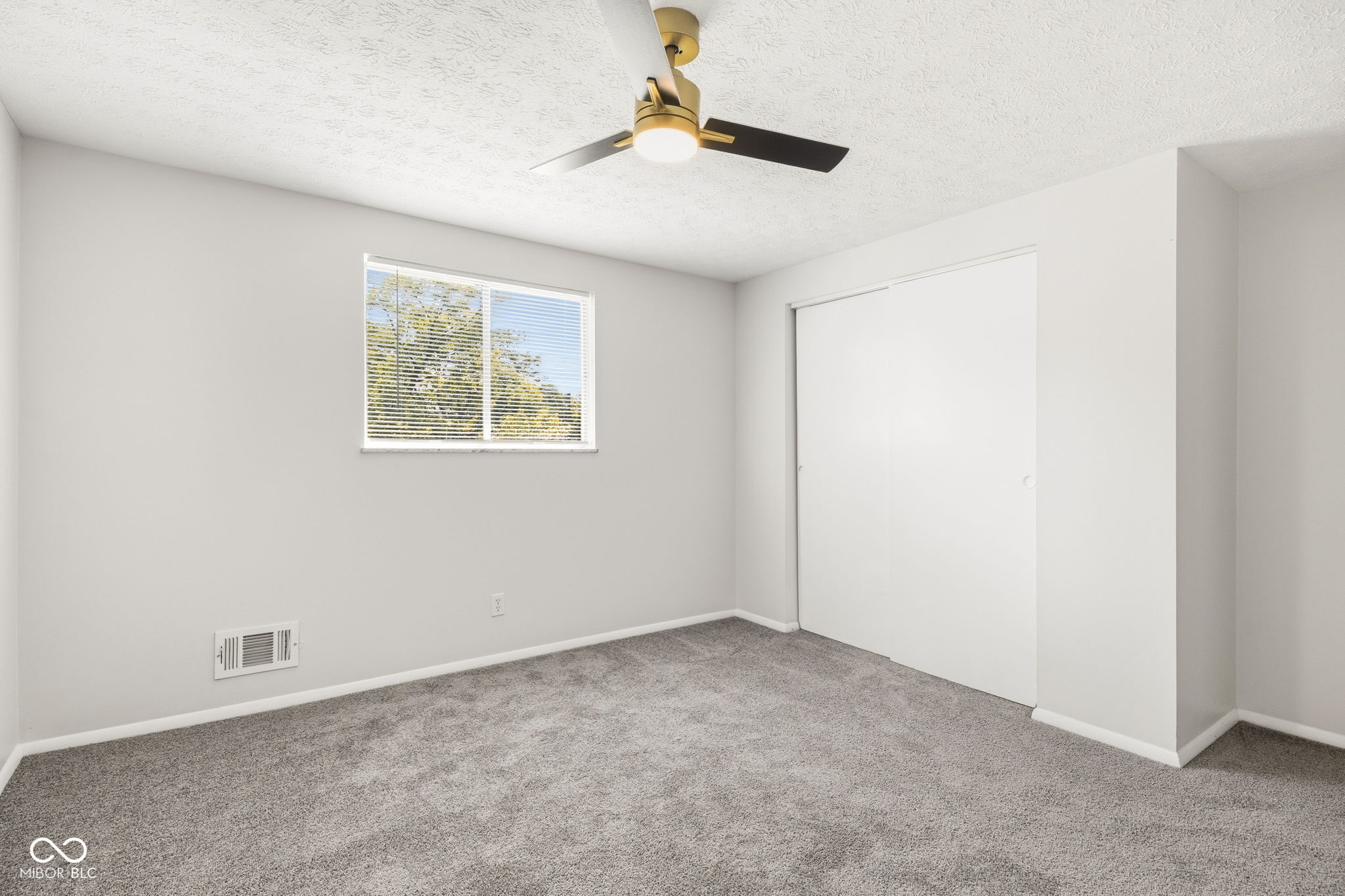 5441 North Kenmore Road Indianapolis, IN 46226 - Photo 27 of 29 Gallery Image 27