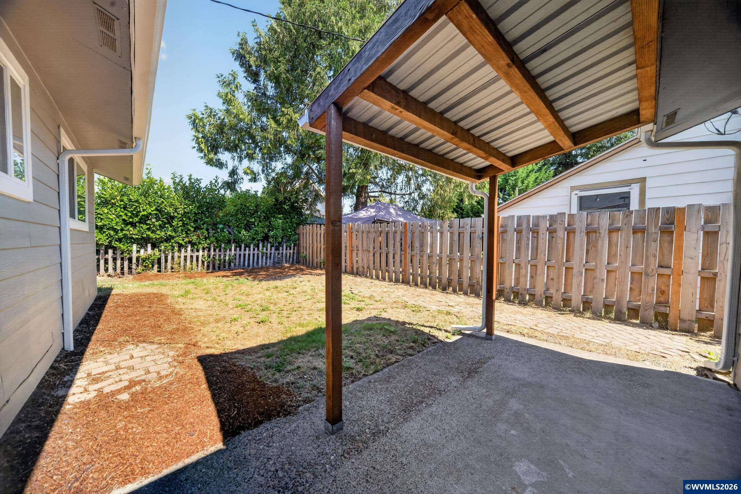 1305 Southwest 15th Avenue Albany, OR 97321 - Photo 26 of 28 Gallery Image 26