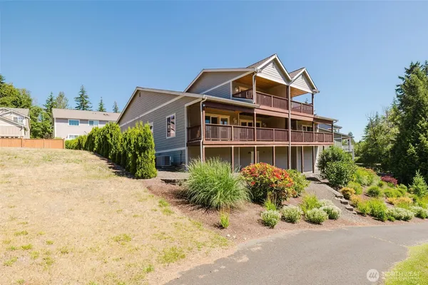 $522,000 | 920 East Old Ranch Road, Unit B7, Allyn, WA 98524