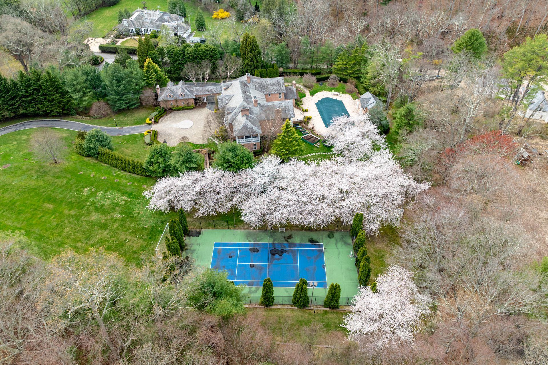 660 Chicken Valley Road Locust Valley, NY 11560 - Photo 39 of 50 an aerial view of a house