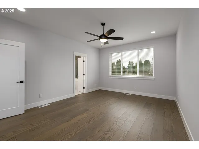 $812,900 | 15216 South E Towers Terrace, Milwaukie, OR 97267