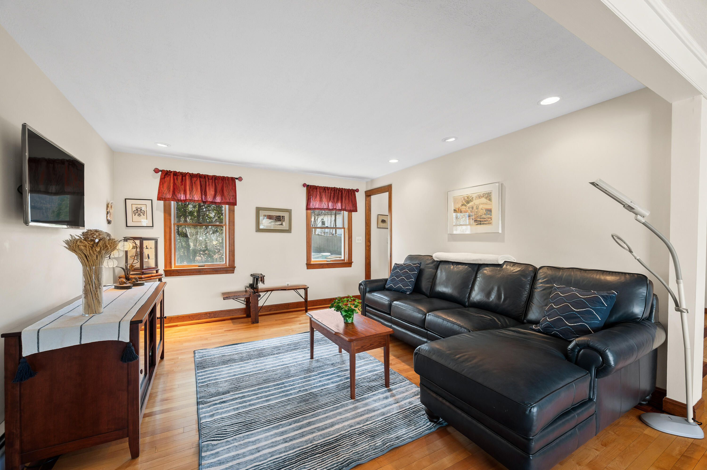 116 Fletcher Street Kennebunk, ME 04043 - Photo 13 of 61 interior4