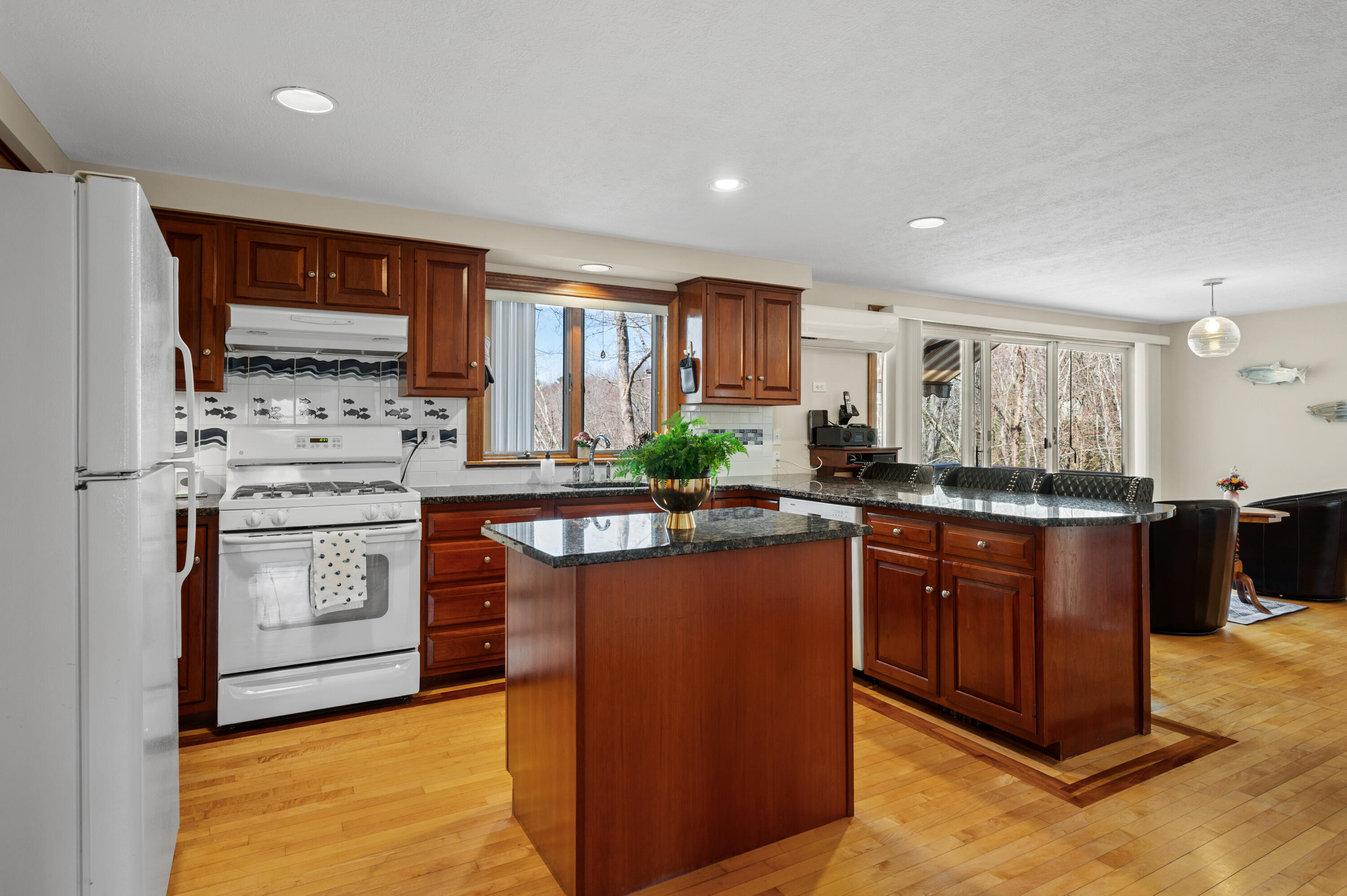 116 Fletcher Street Kennebunk, ME 04043 - Photo 17 of 61 interior9