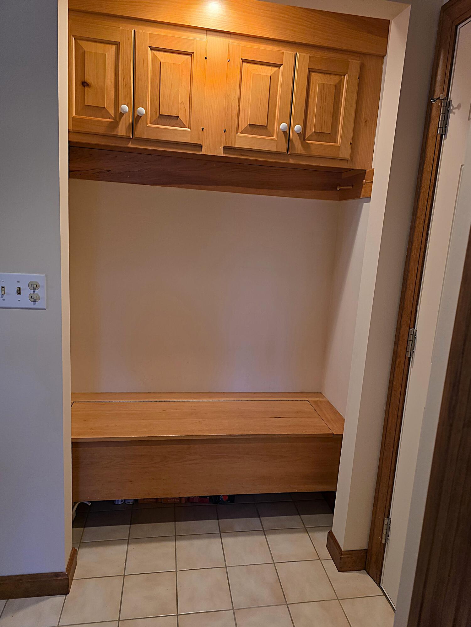 116 Fletcher Street Kennebunk, ME 04043 - Photo 23 of 61 20250418_113414