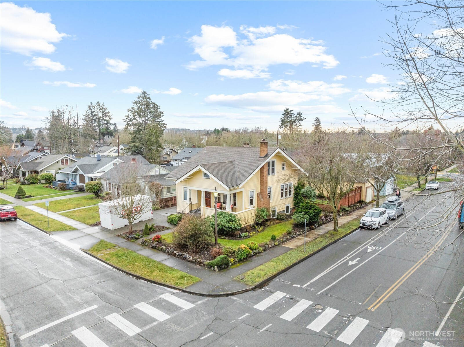734 Sumner Avenue Sumner, WA 98390 - Photo 4 of 40 Gallery Image 4