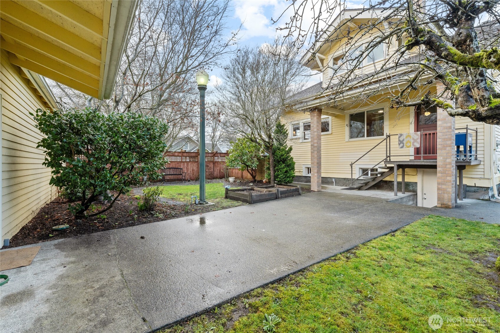 734 Sumner Avenue Sumner, WA 98390 - Photo 8 of 40 Gallery Image 8