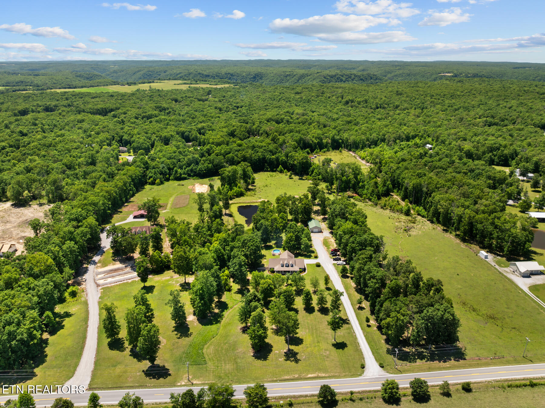 5171 Wilder Road Grimsley, TN 38565 - Photo 57 of 59 DJI_20260620135936_0591_D (1)