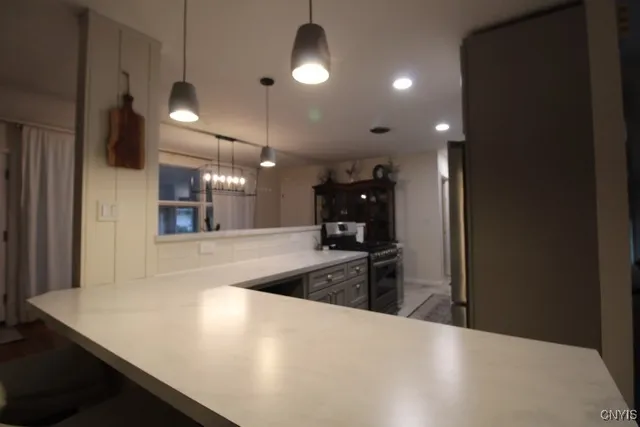 $272,500 | 100 Marywood Drive, Cicero, NY 13212