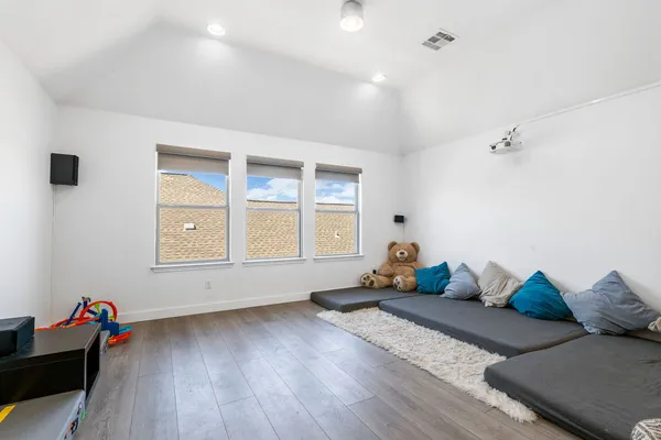 $2,995 | 909 Zacarias Drive, Leander, TX 78641