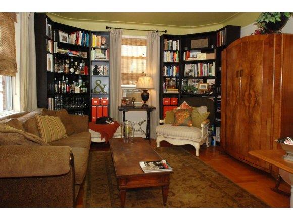 414 Albemarle Road, Unit 4D Brooklyn, NY 11218 - Photo 1 of 8 Living Room